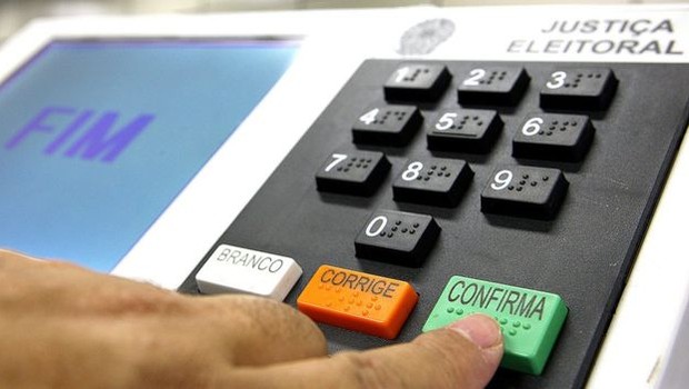 Em Itumbiara, duas pessoas foram presas por compra de votos