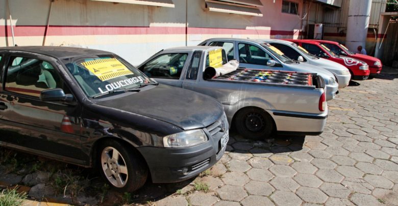 Som automotivo de carro apreendido é furtado dentro do  pátio da prefeitura de Aparecida