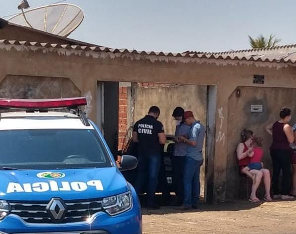 Idoso é encontrado morto e com sinais de violência dentro da prória casa em Anápolis