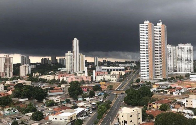 Goiás pode ter chuvas mais fortes com rajadas de vento e raios no fim de semana, segundo Cimehgo