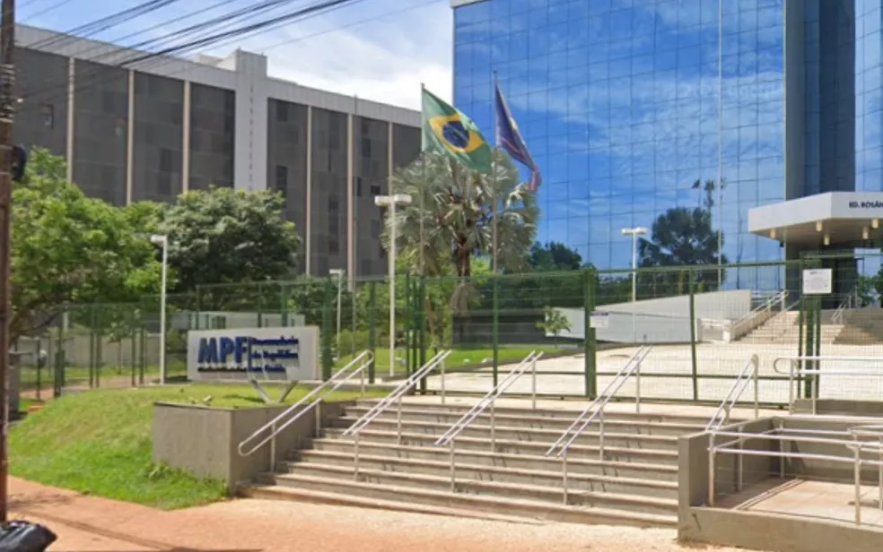 MPF em Goiás entra com ação para que PRF volte a ter comissões de direitos humanos e 30 horas de aula do tema em cursos