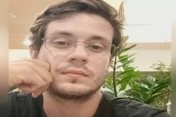 Jovem morre afogado ao tentar salvar criança