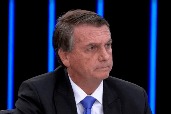 Postura de Bolsonaro no JN chama atenção da campanha de Lula