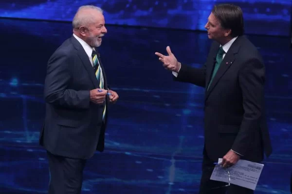 Lula leva caso Roberto Jefferson para a TV; Bolsonaro foca na economia