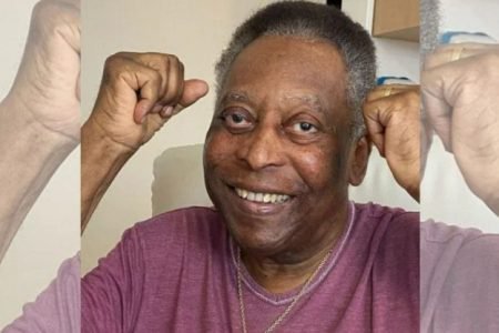 Pelé é internado em São Paulo. Filha diz: “Não tem surpresa e emergência”