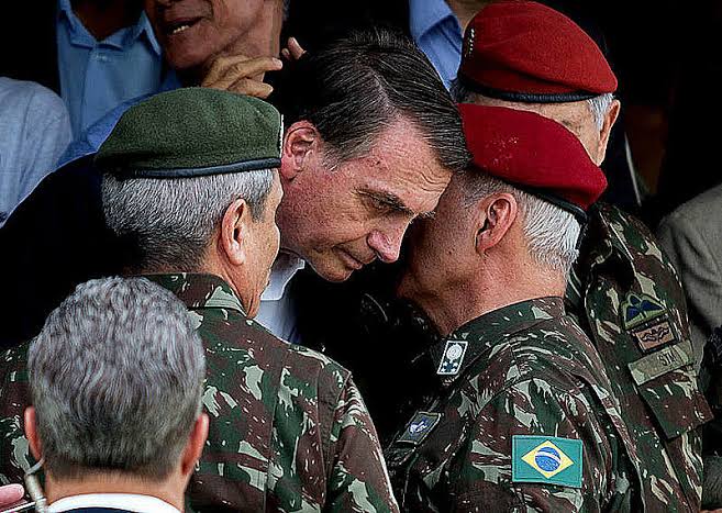 Urgente: Bolsonaro reúne generais em reunião de emergência