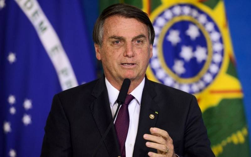 Renda de Bolsonaro como ex-presidente deve superar R$ 75 mil com nova aposentadoria