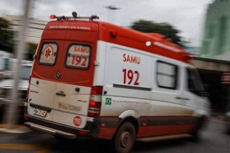 Ambulância quebra, e mulher morre antes de ser transferida de hospital