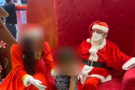 Shopping demite Papai Noel que se recusou a abraçar menino com autismo