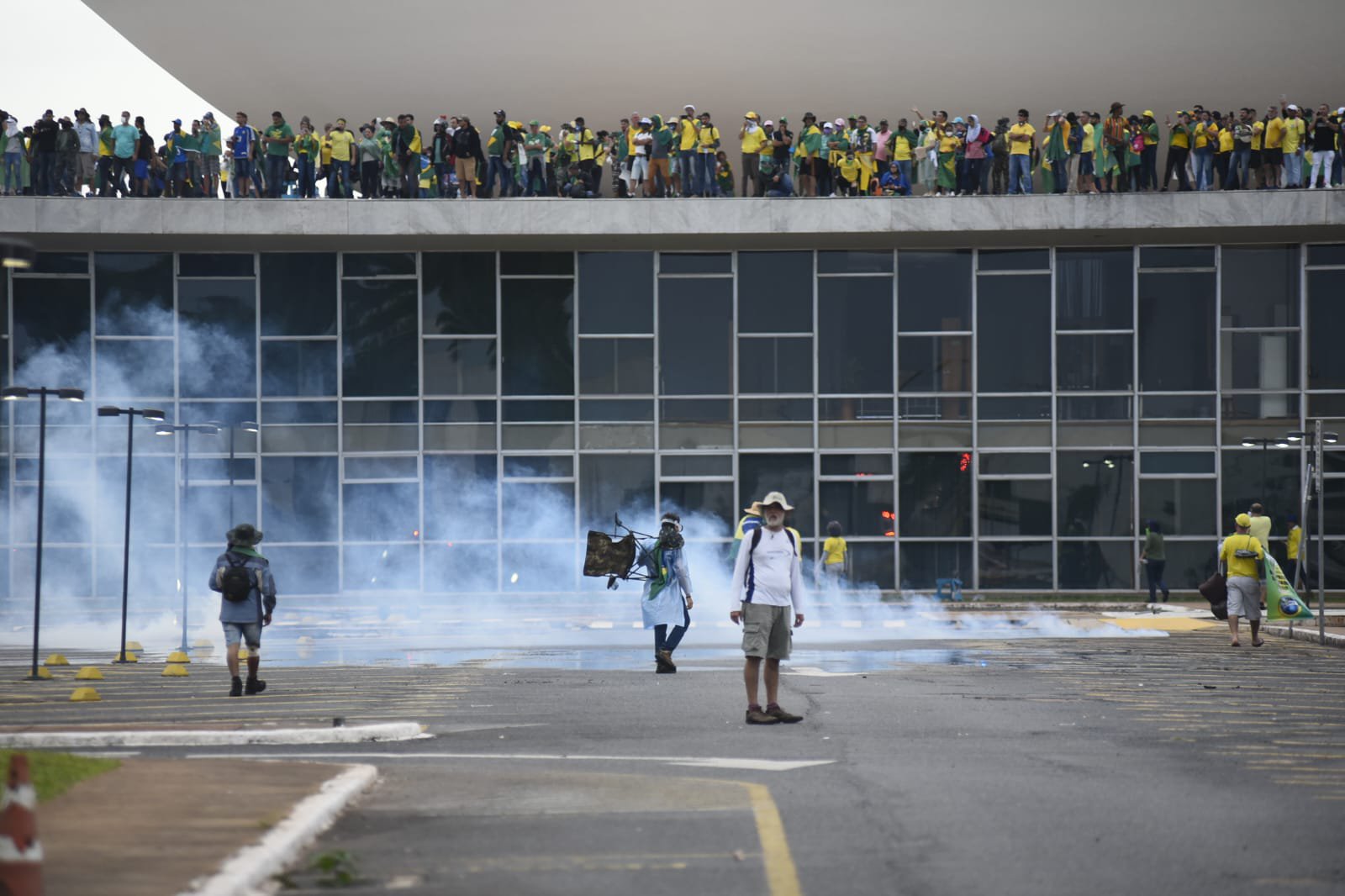 Controladoria-Geral do DF vai investigar se servidores participaram de atos terroristas