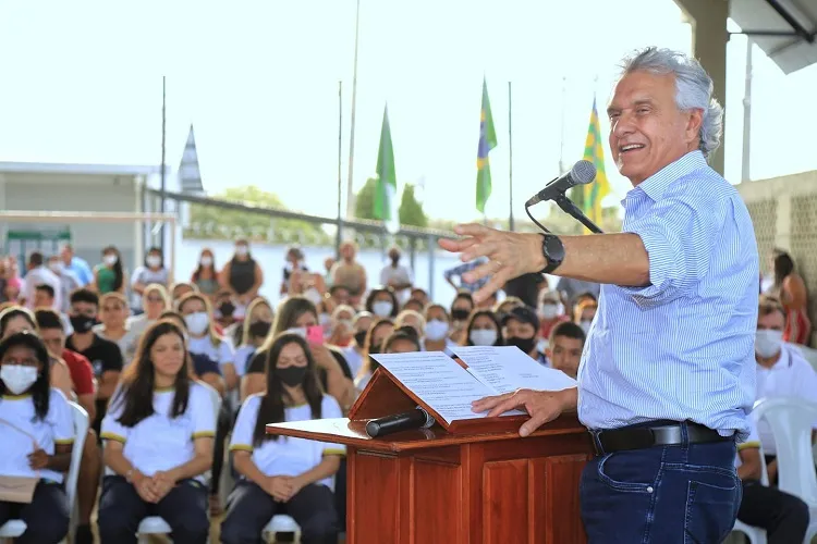 Governo de Goiás concede mais 7,3 mil progressões a servidores da Educação