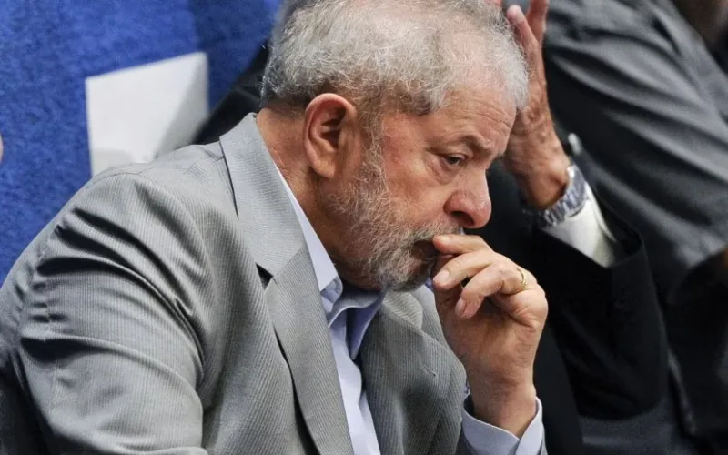 Pesquisa: Governo Lula é aprovado por 36% e outros 29% reprovam