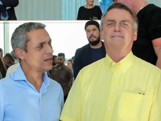 Jair Bolsonaro deve lançar Gustavo Gayer para prefeito de Goiânia