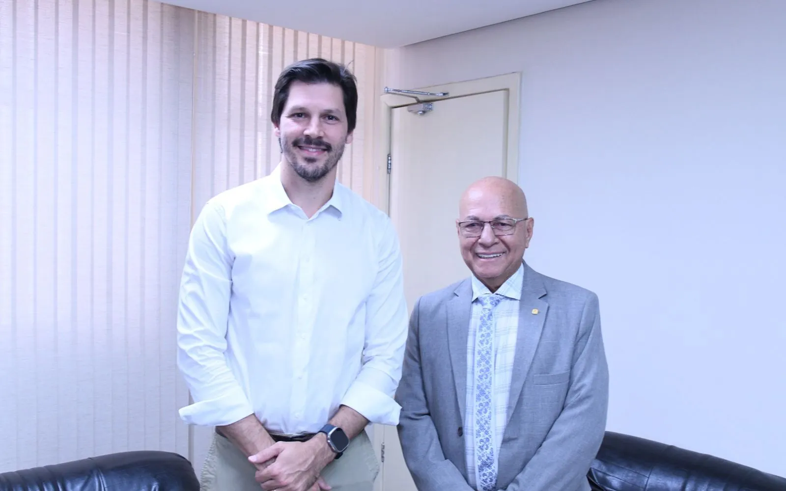 Professor Alcides se reúne com Daniel Vilela para tratar sobre Aparecida