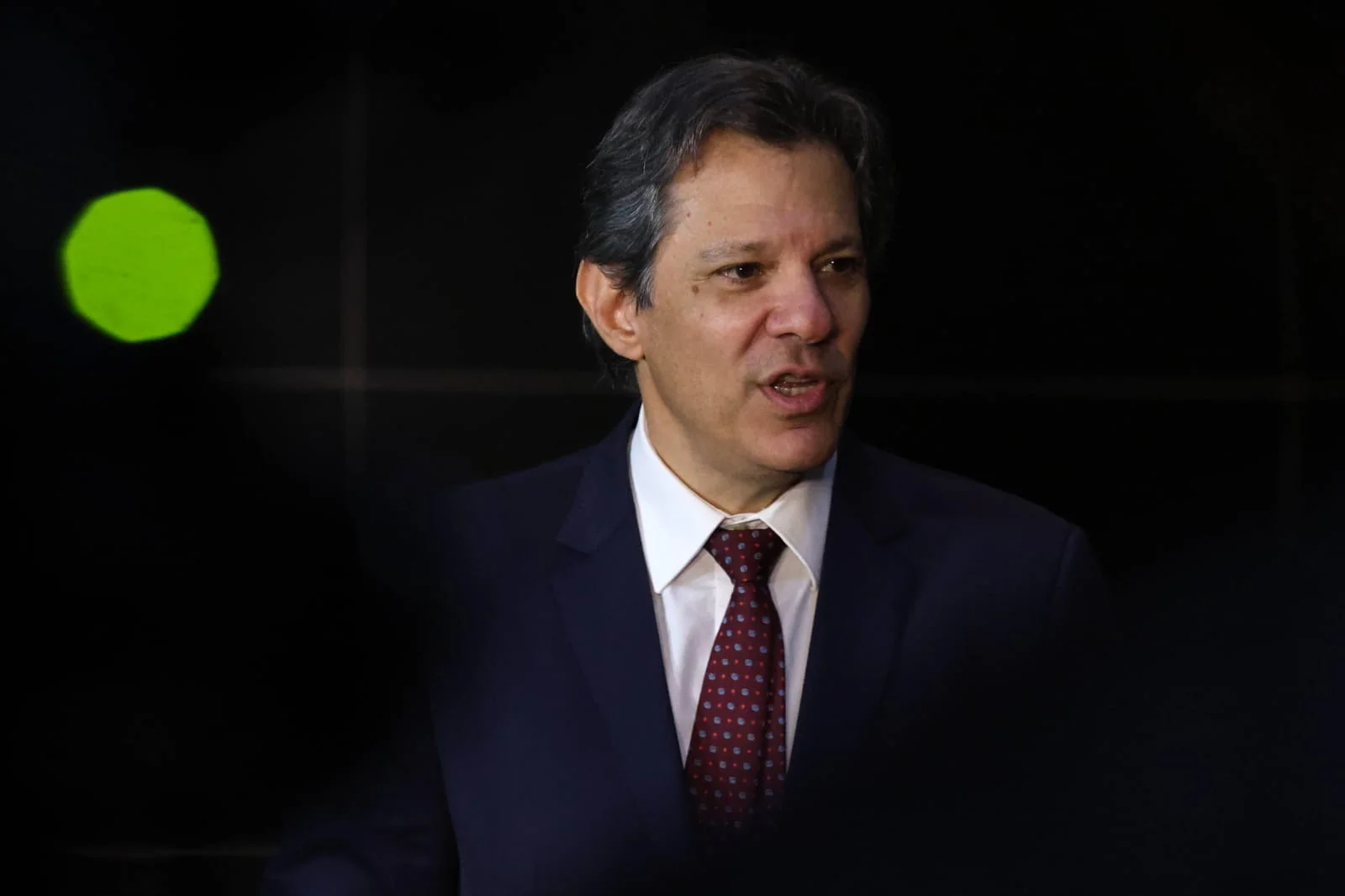 Programa de carros populares será ampliado para R$ 1,8 bi, diz Haddad