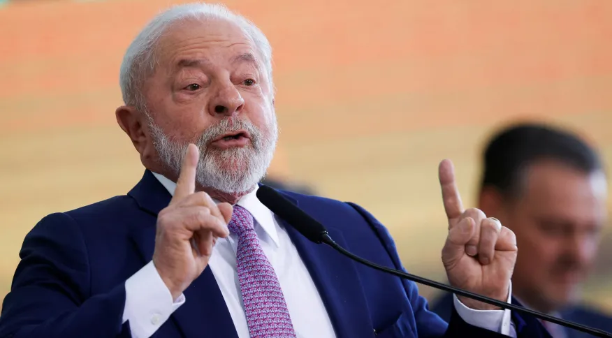 Na Argentina, Lula volta a defender adoção de moeda comum entre países do Mercosul