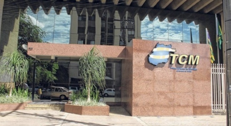 TCM recebe denúncia de suposto direcionamento e suspende licitação para troca de iluminação