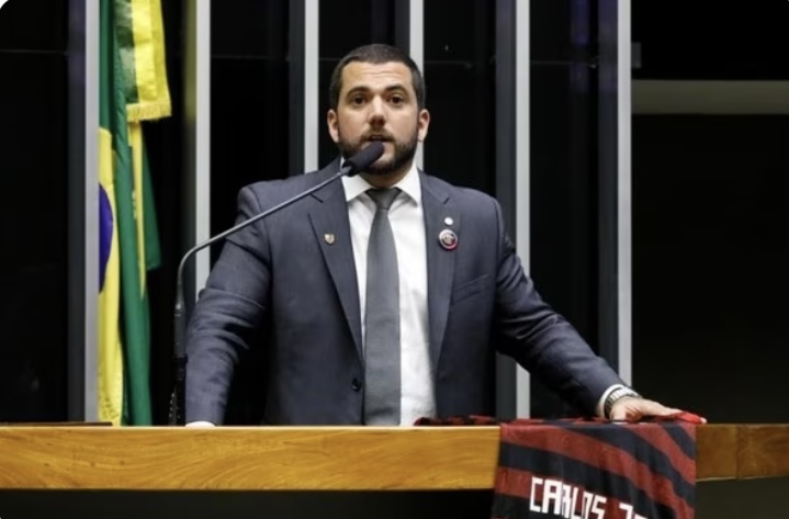 Deputado Carlos Jordy é alvo de buscas na Câmara na Operação Lesa Pátria