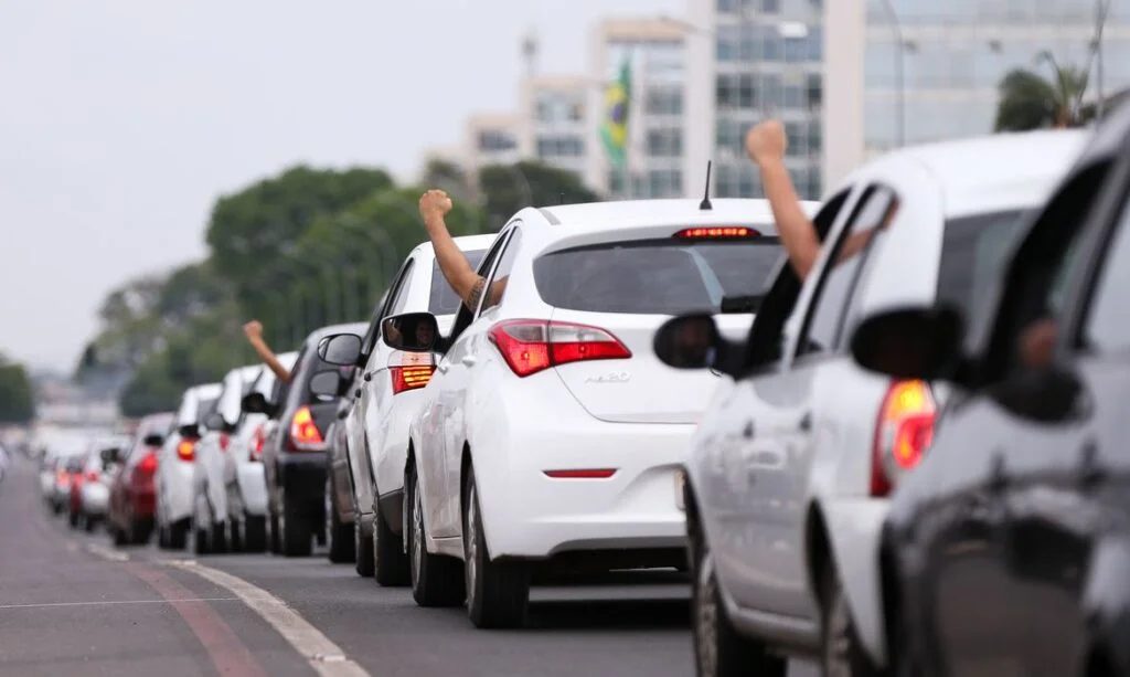 Motoristas de app marcam manifestação nacional contra projeto do governo; entenda